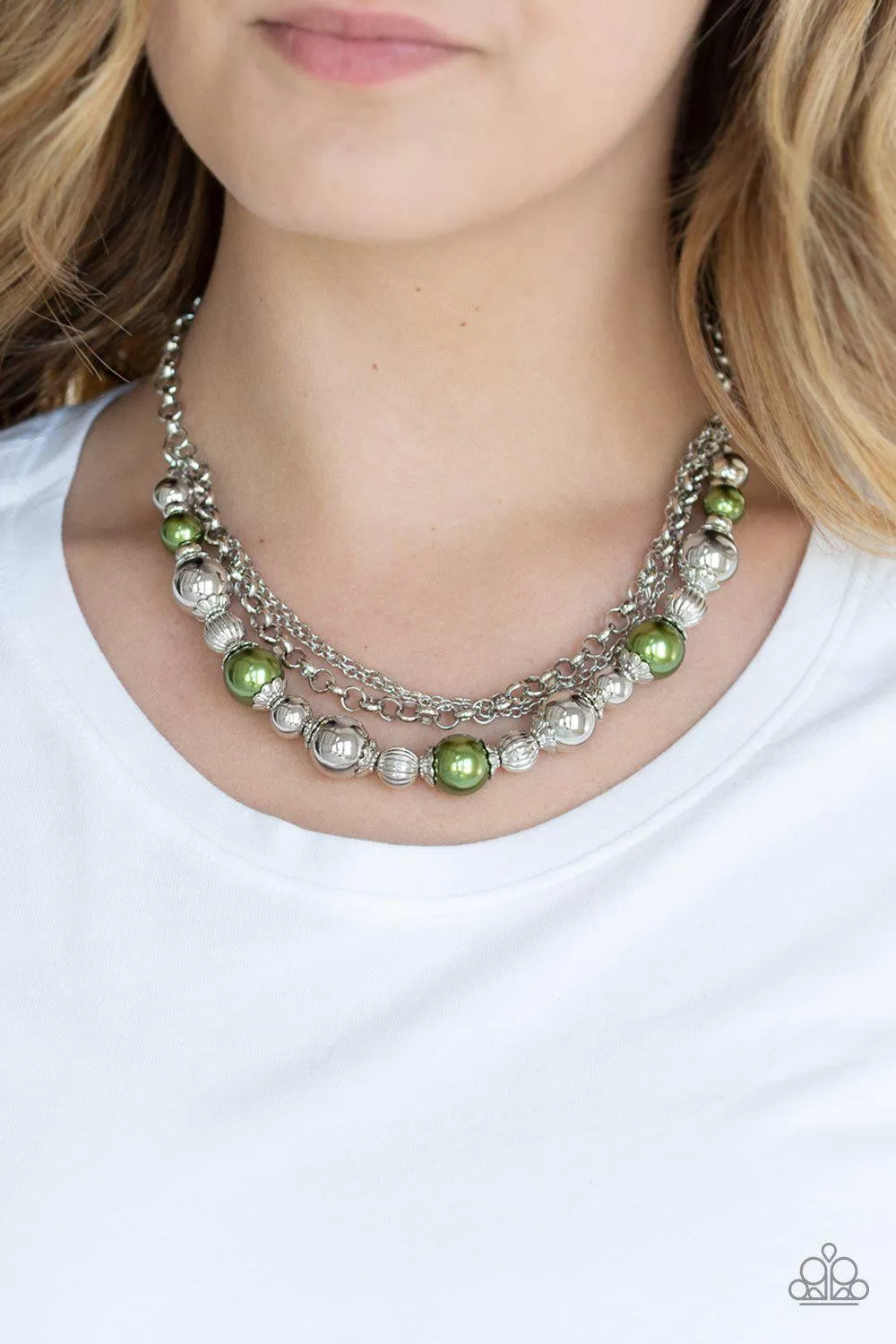 5th Avenue Romance Green and Silver Necklace - Paparazzi Accessories