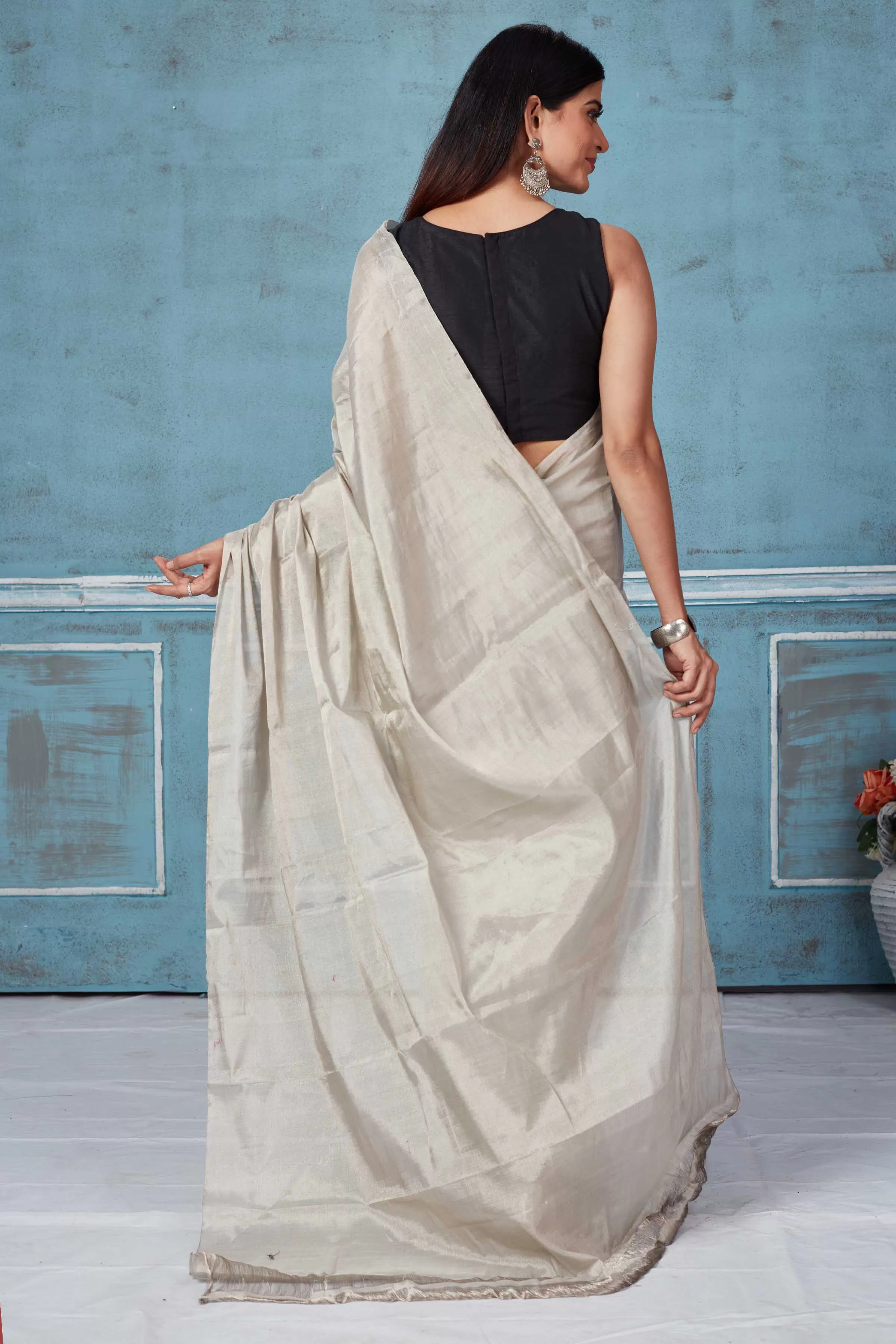 92A170 Silver Tissue Silk Zari Sari