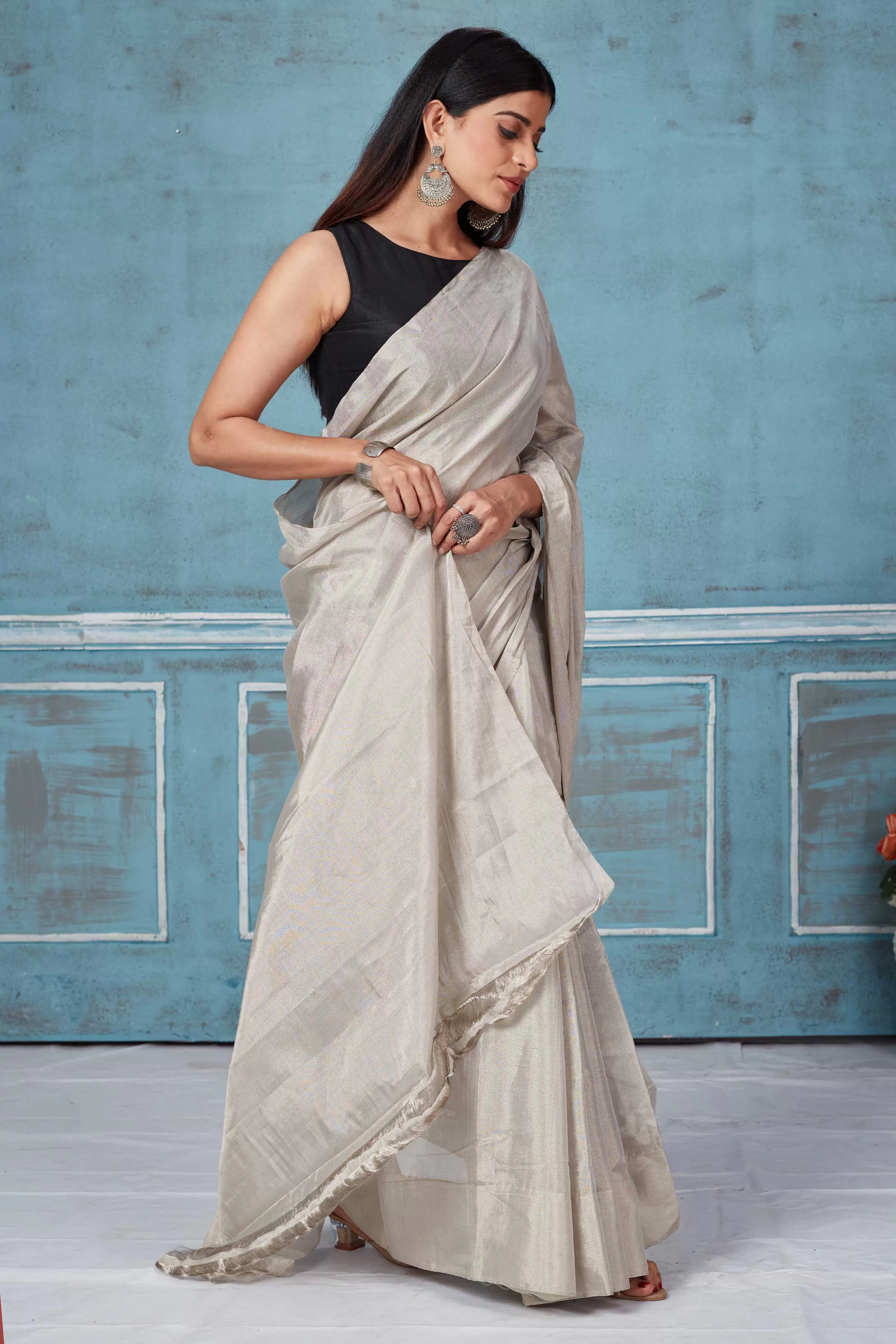 92A170 Silver Tissue Silk Zari Sari