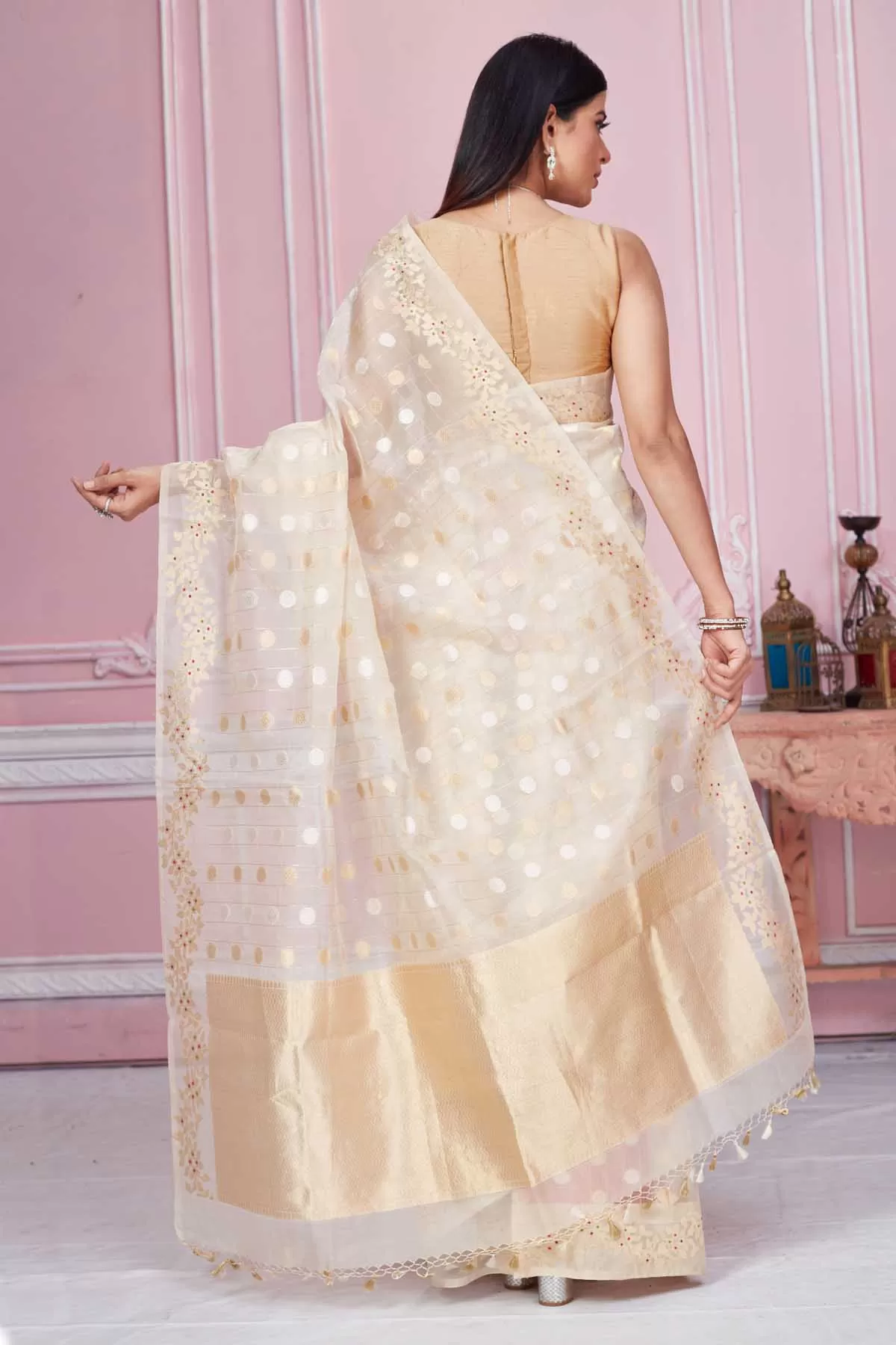 92A210 Cream Banarasi Saree With Scattered Buti and Zari Border