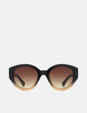 A.Kjaerbede Big Winnie Sunglasses - Black/Brown