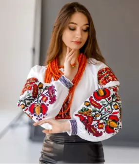 Embroidered Blouse Mokosha