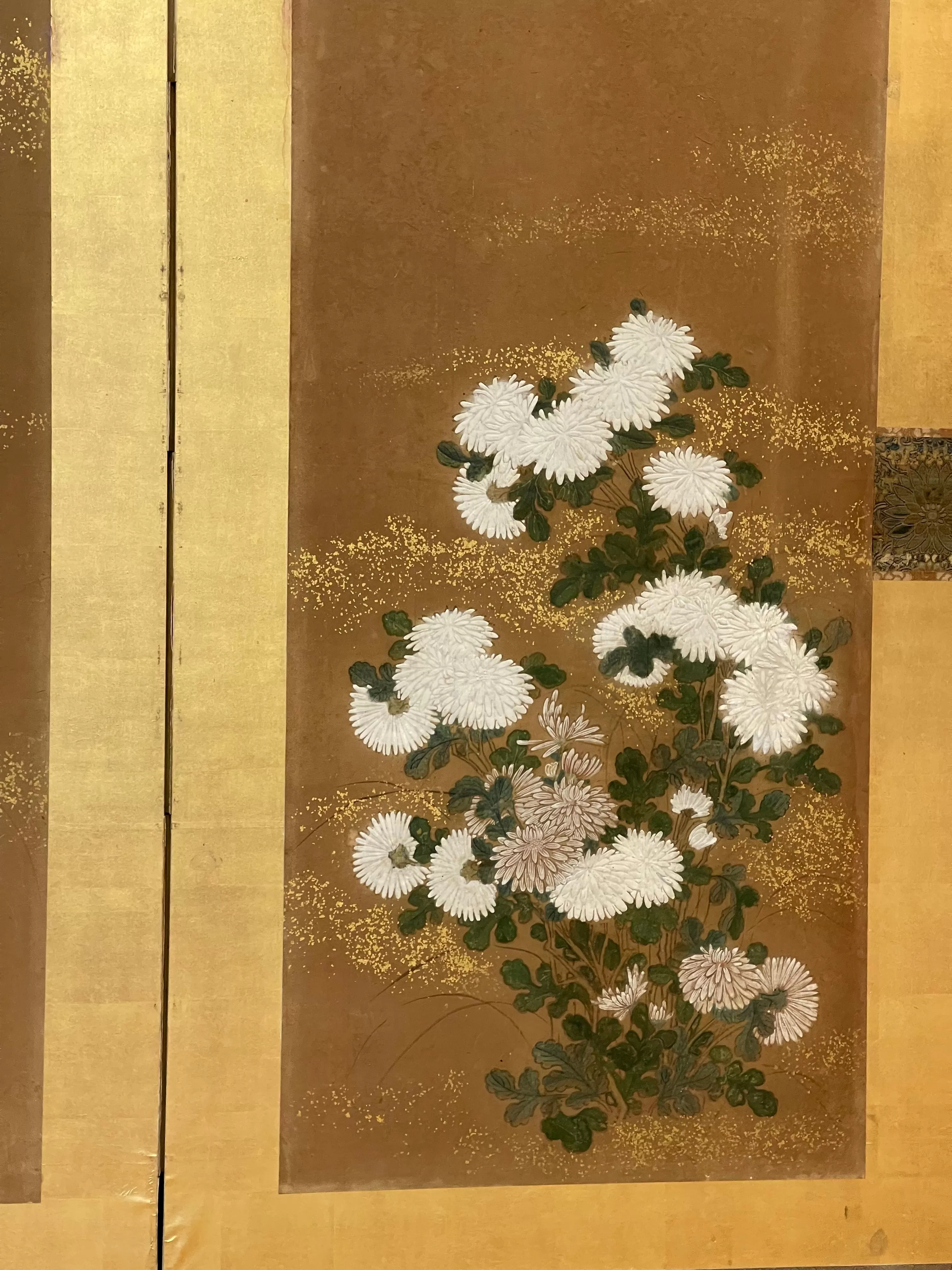 Japanese Two Panels Screen Featuring Chrysanthemums Flowers