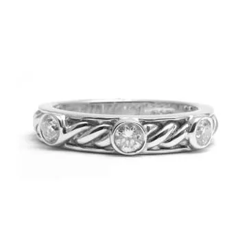 Ladies Three Stone Diamond Ring