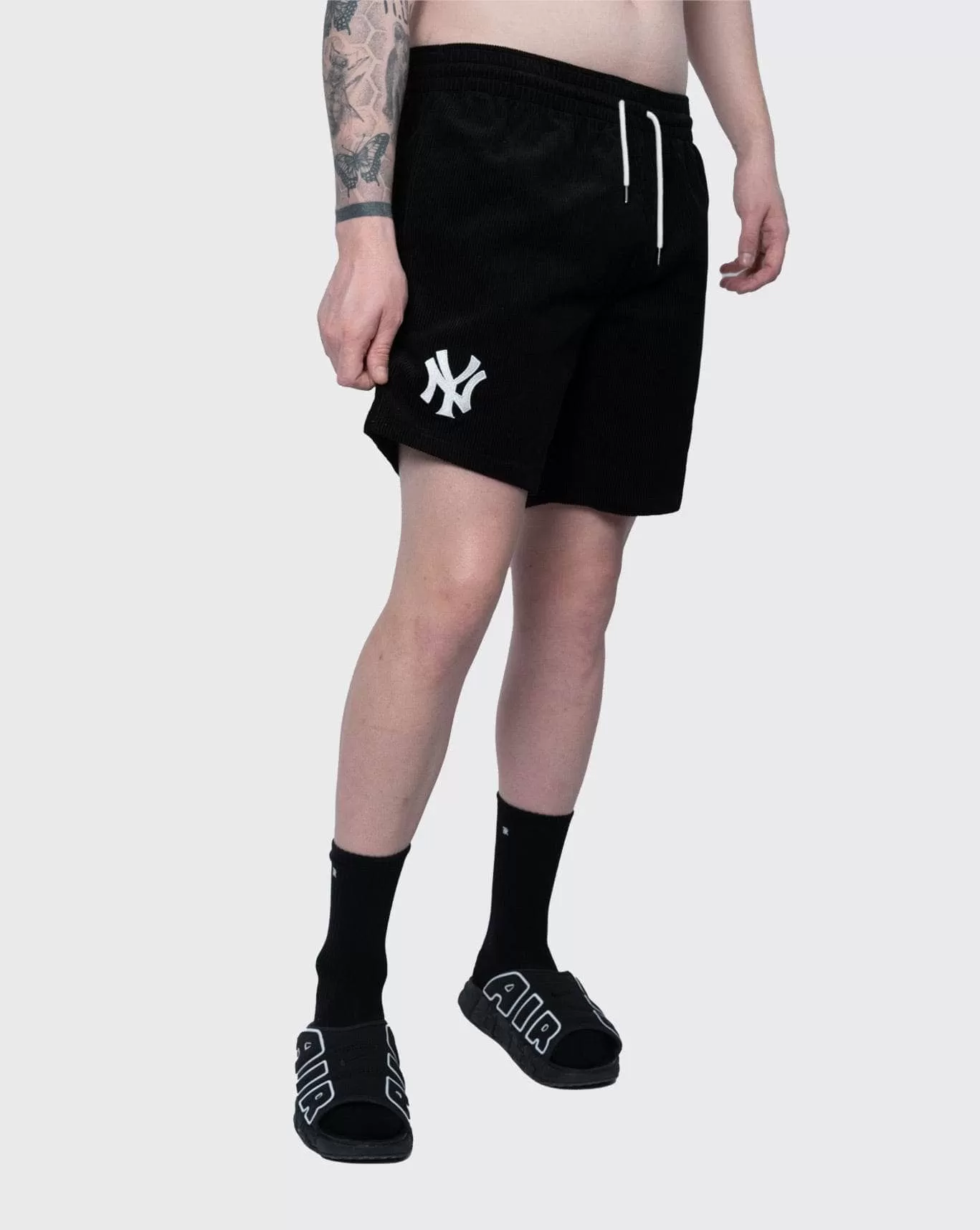 New Era New York Yankees Corduroy Short