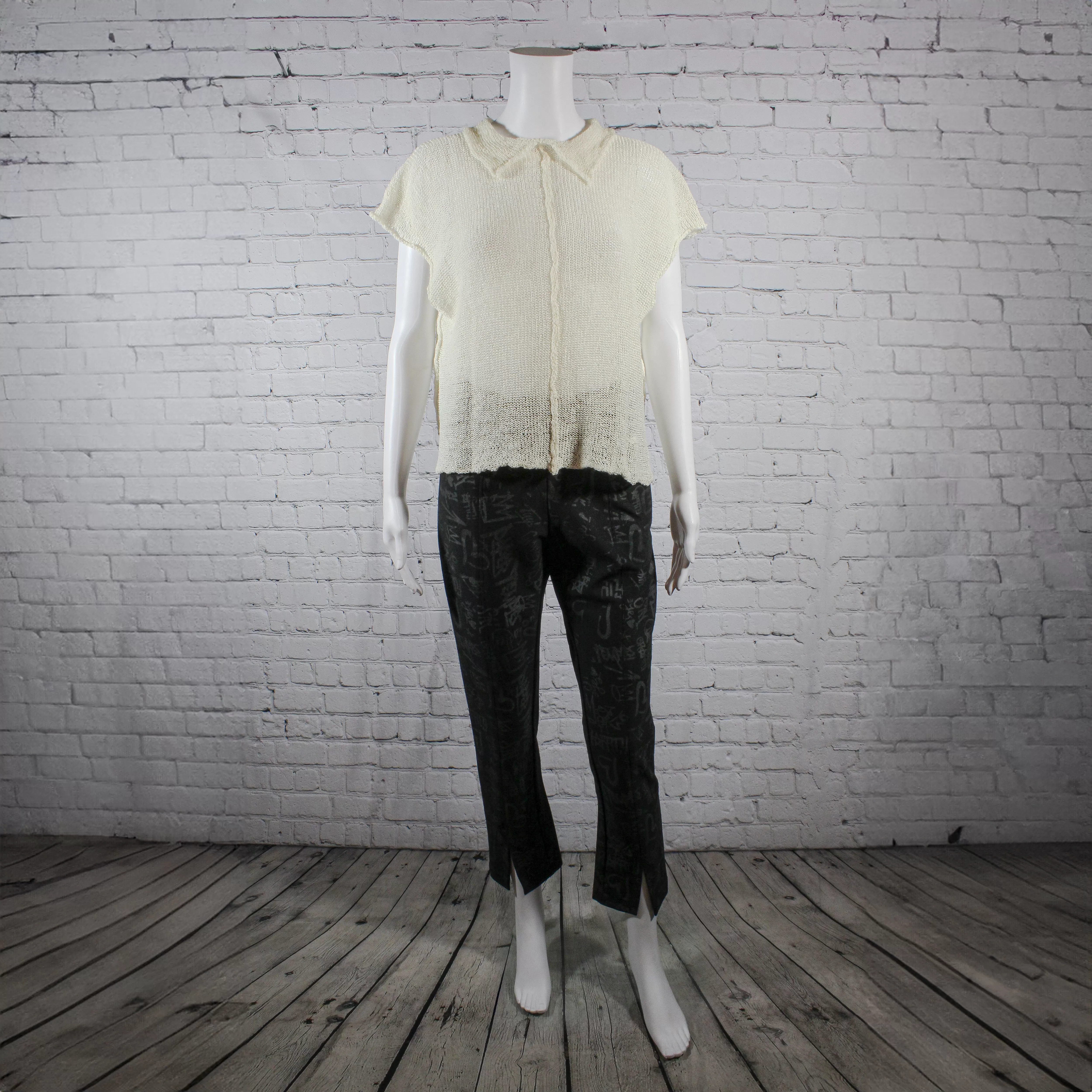 NEW! Stopper Top in Raffia by Paper Temples