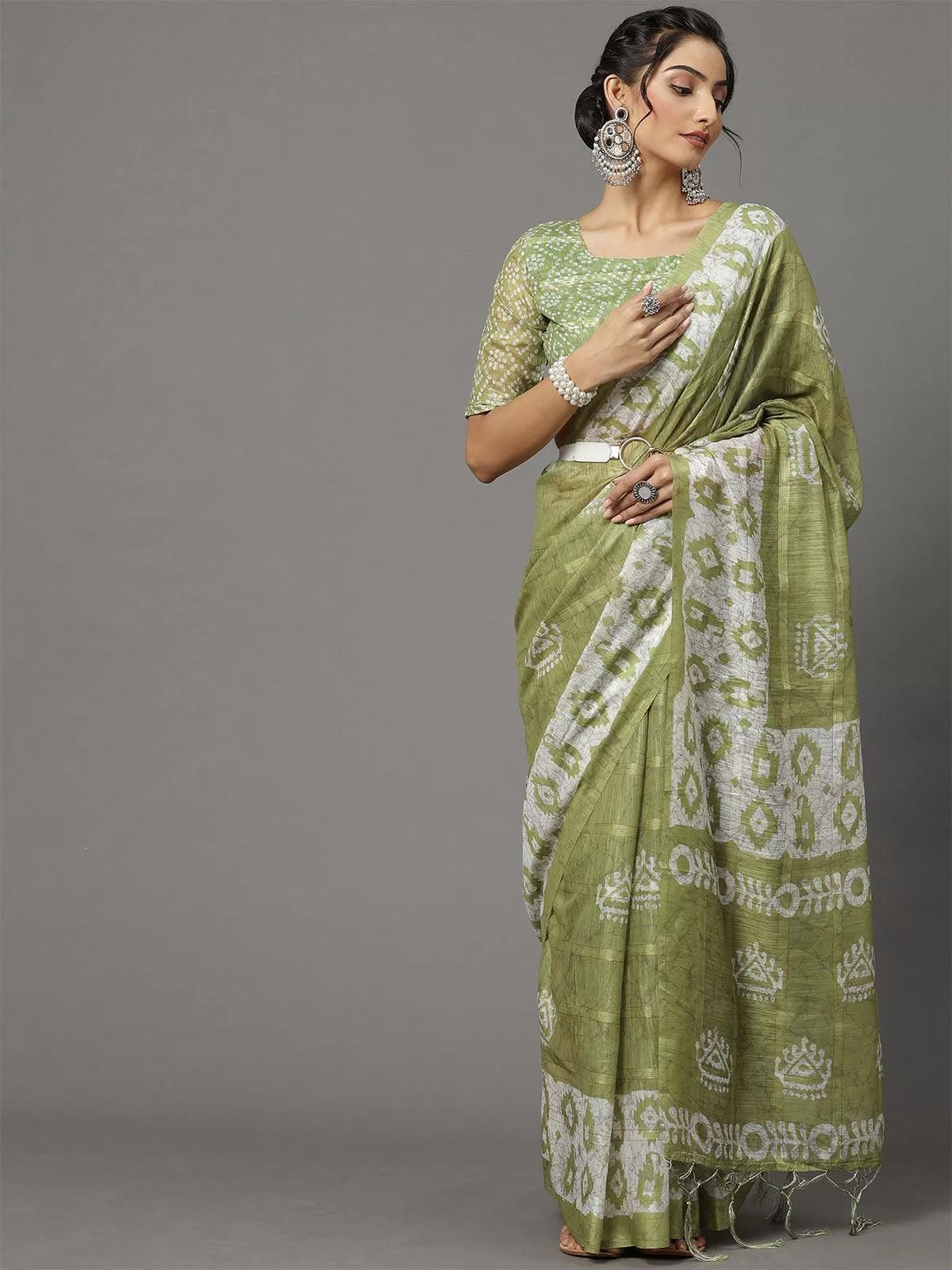 Odette Women Soft Silk Olive Printed Designer Saree With Blouse Piece