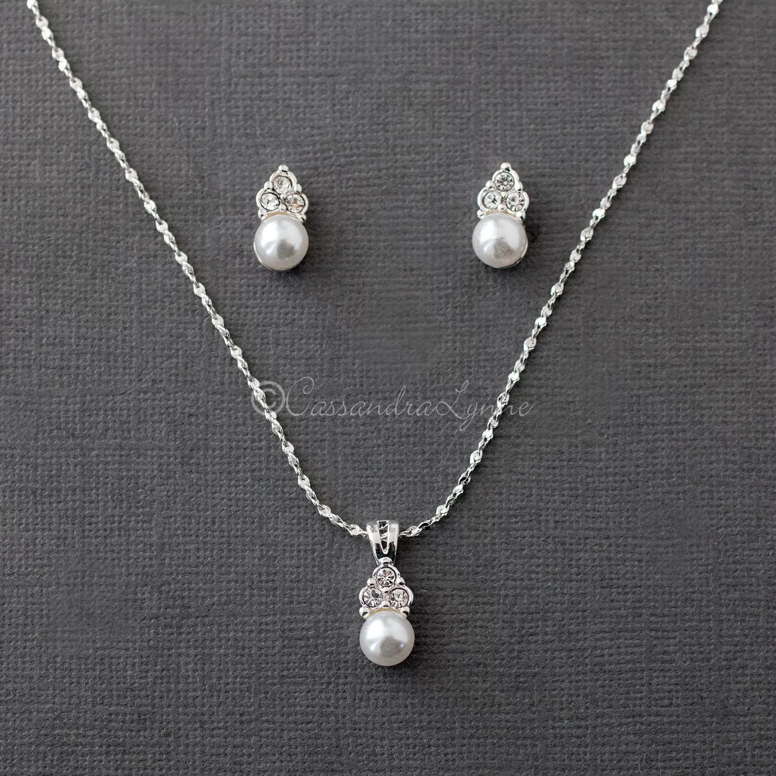 Pearl Wedding Necklace Set with Crystals